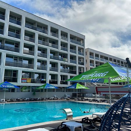 Hotel Agora Neptun Extérieur photo